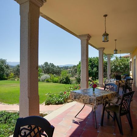 Apartamentos El Jardin Del Poeta Guijo de Granadilla Room photo